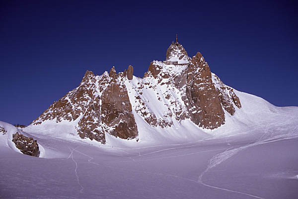 alpinisme/mont-blanc/2001_01_aiguilledumidi/cosmique-46896-27.jpg