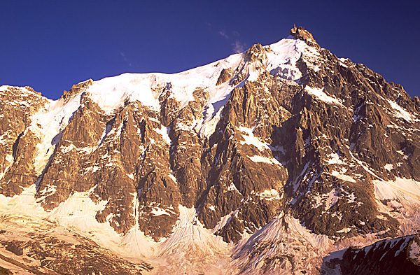 alpinisme/mont-blanc/2002_06_frendo/frendo-0602-01.jpg