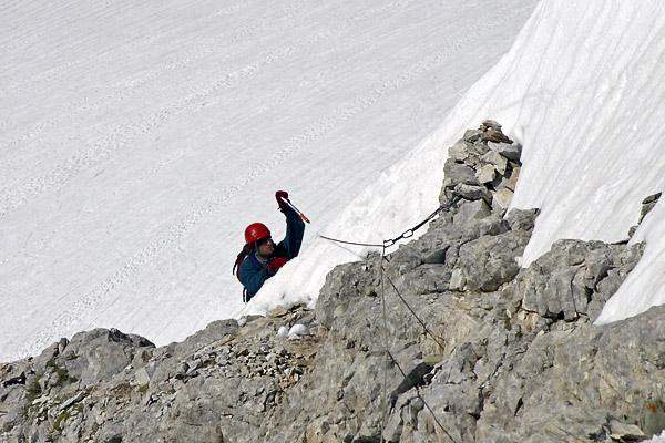 alpinisme/pyrenees/2004_06_seracs/2004_4097.jpg