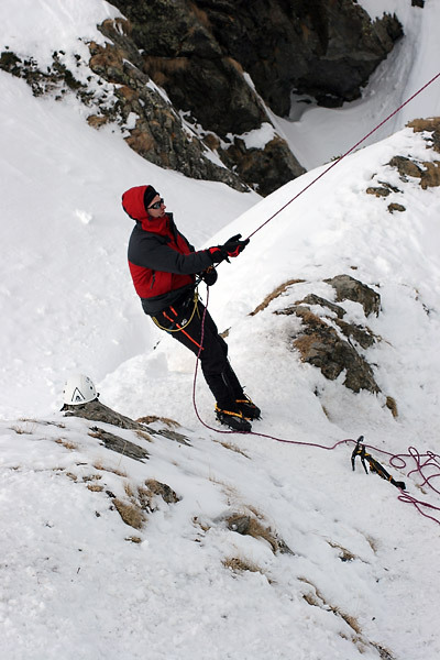 alpinisme/pyrenees/2005_02_bielsa/2005_0310.jpg