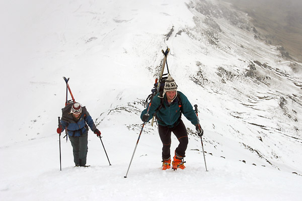 alpinisme/pyrenees/2006_12_entre-deux-ports/2006_1013.jpg