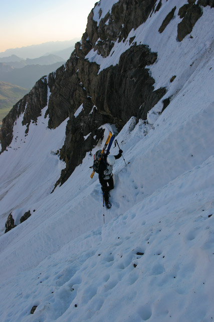 alpinisme/pyrenees/2008_06_taillon/2008_0828.jpg