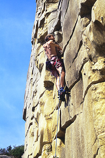escalade/couennes/2001_05_etoilenoire/etoilenoire-47689-09.jpg