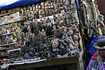 Amulettes, march des sorciers